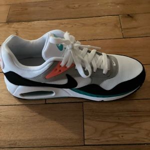 Women Nike Air Max Correlate size 9 1/2